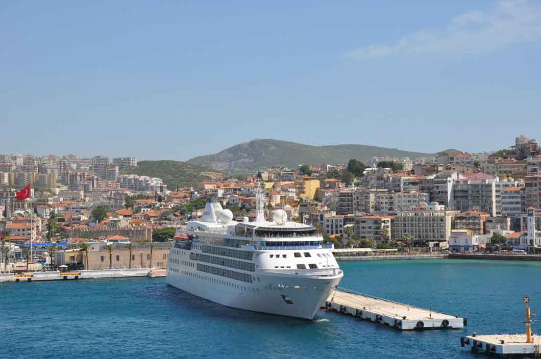 greek island cruise leaving from athens